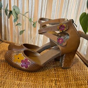 L'Artiste by Spring Step Women's Niki pumps in size 42 (US 10.5-11)